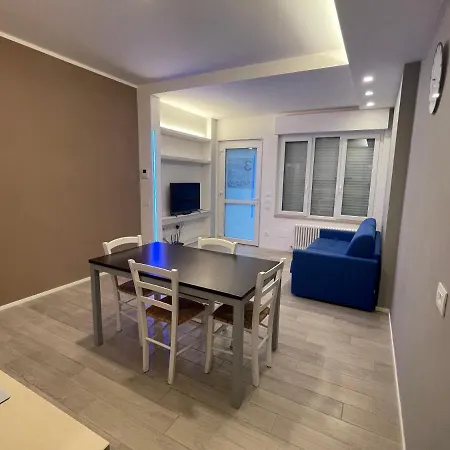 Il Parco Di Yuki アパート アンコーナ